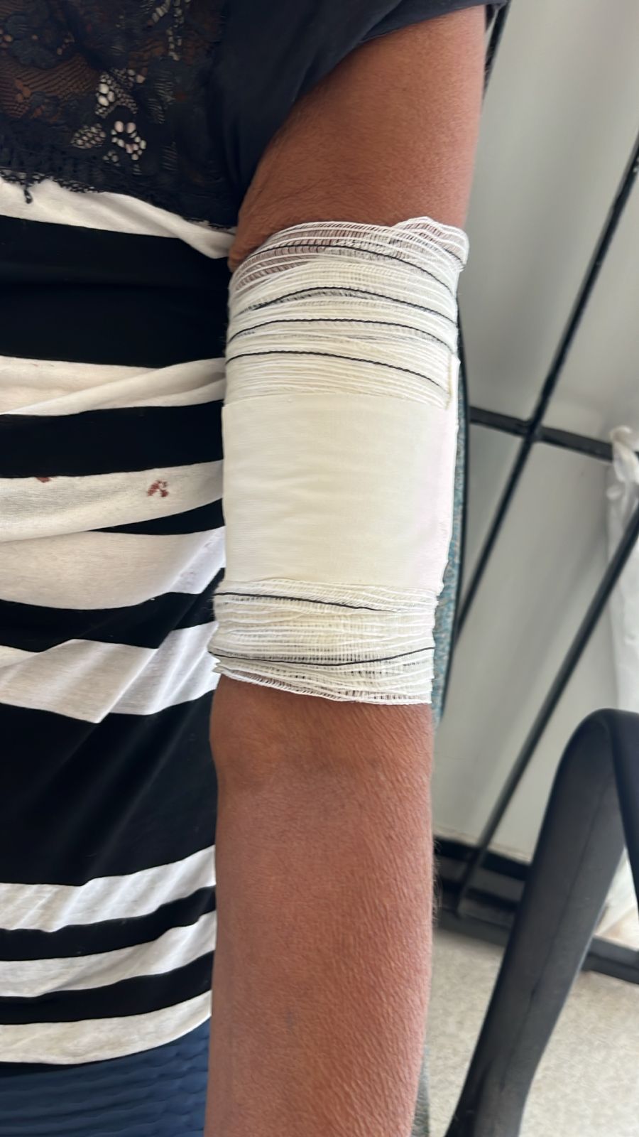 Homem é preso após agredir companheira com facão em Nazaré da Mata